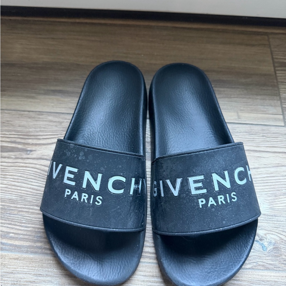 Givenchy Black Logo Slides